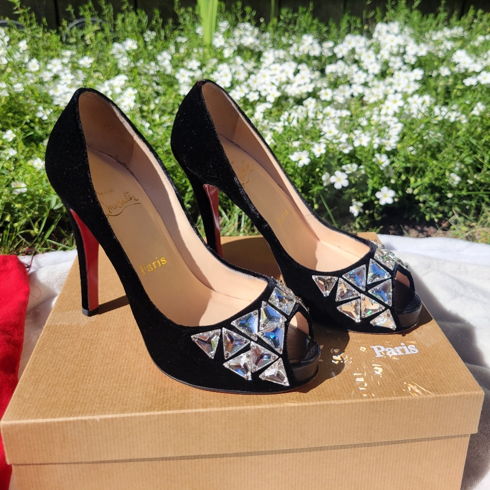 Christian Louboutin Bling Bling Open Toed Pump Size 37.5EU Or 7.5US